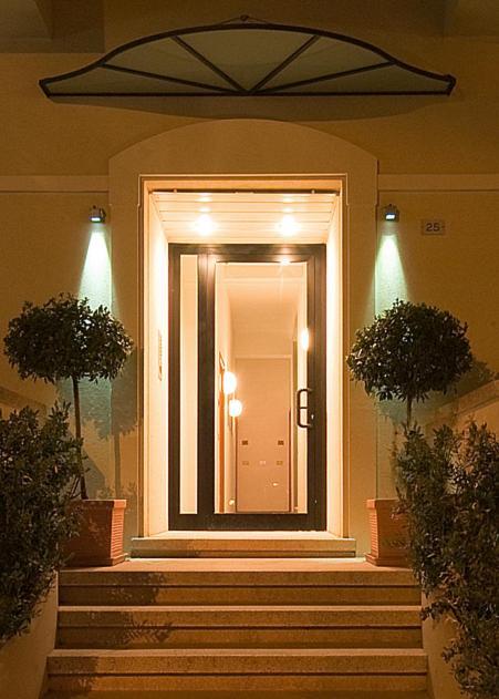 Residence Caterina Cattolica Exteriör bild