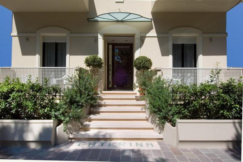 Residence Caterina Cattolica Exteriör bild